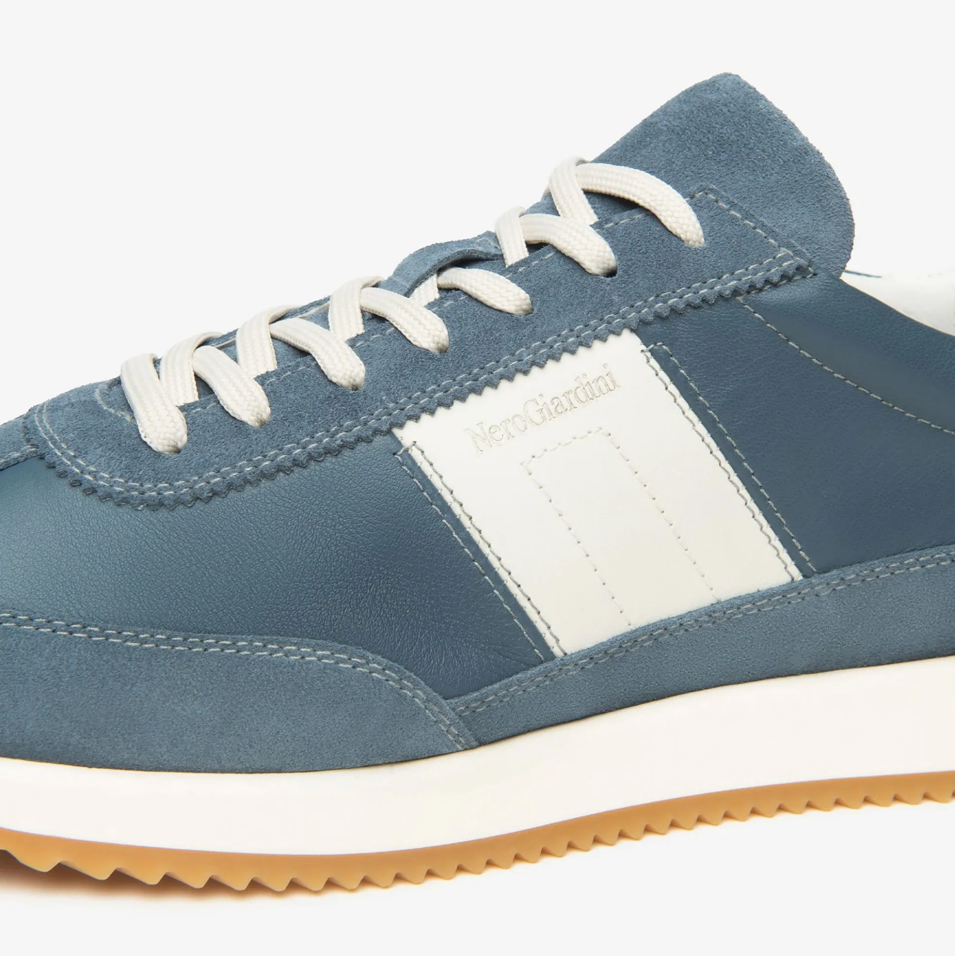Sneaker NeroGiardini E601110-203E601110 1110