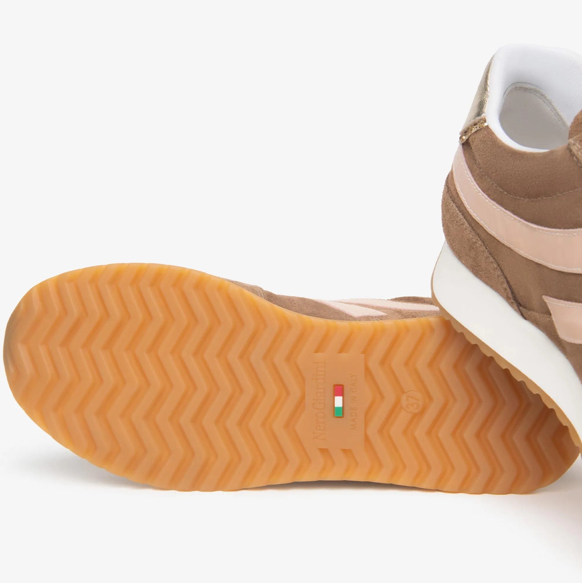 Sneakers NeroGiardini E615160D 442 E615160 5160